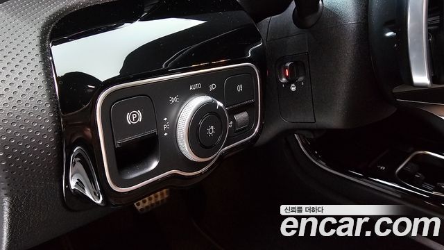 Mercedes-Benz CLA-Class 2024 — photo 26