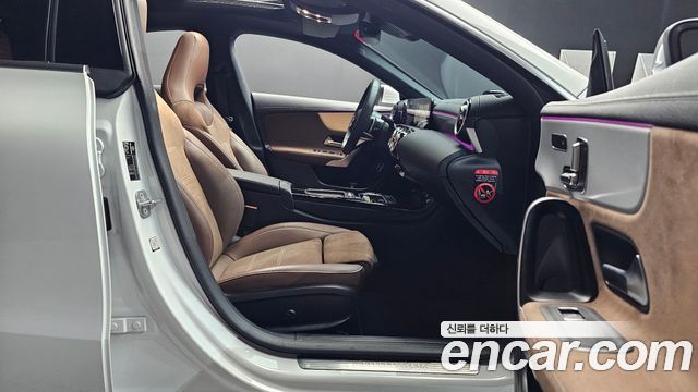 Mercedes-Benz CLA-Class 2024 — photo 16