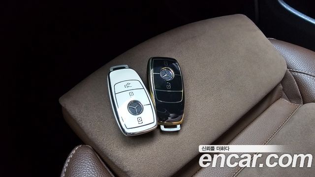 Mercedes-Benz CLA-Class 2024 — photo 28