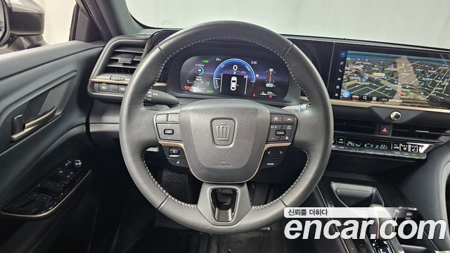 Toyota Crown 2025 — photo 18