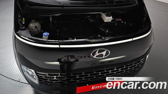 Hyundai Staria 2022 — photo 6