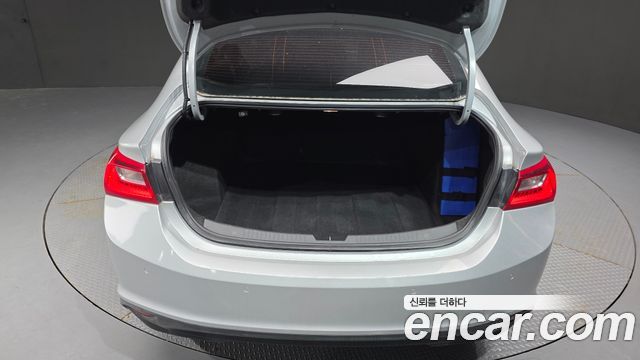 Chevrolet Korea Malibu 2017 — photo 20