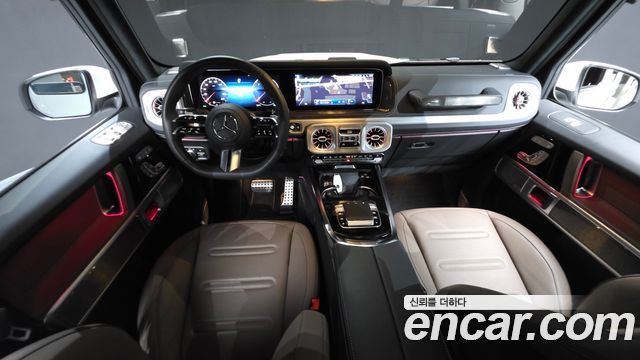 Mercedes-Benz G-Class 2025 — photo 7