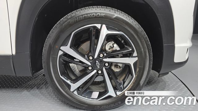 ChevroletGMDaewoo Trailblazer 2022 — photo 7
