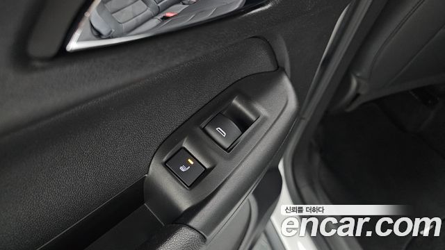 ChevroletGMDaewoo Trailblazer 2022 — photo 34