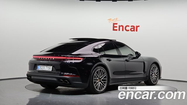 Porsche Panamera 2025 — photo 2