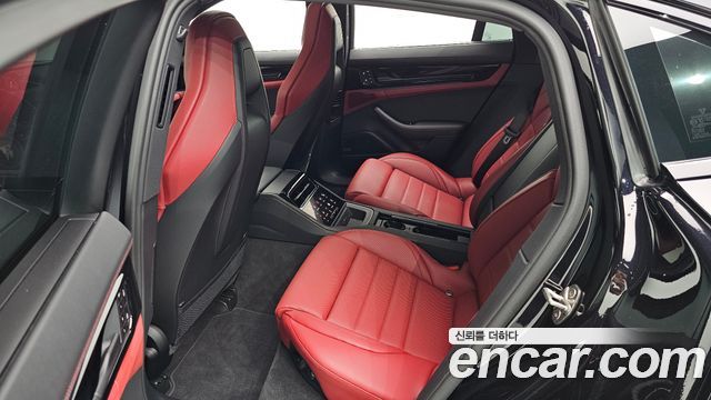 Porsche Panamera 2025 — photo 17