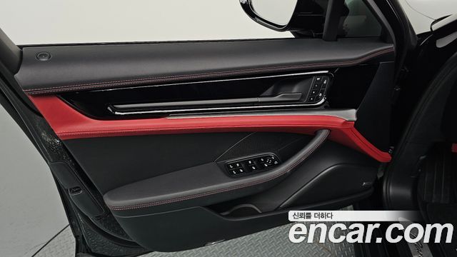 Porsche Panamera 2025 — photo 14