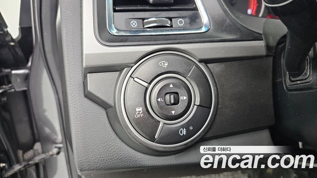 KG Mobility KORANDO 2018 — photo 19