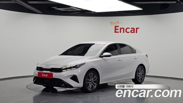 Kia K3 2022 — photo 1