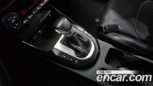 Kia K3 2022 — photo 12