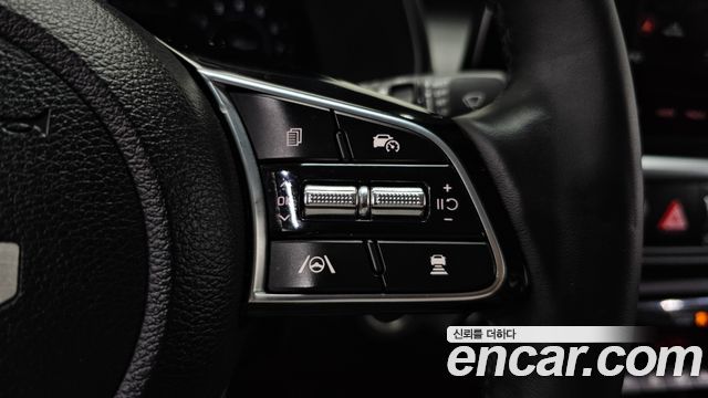 Kia K3 2022 — photo 20