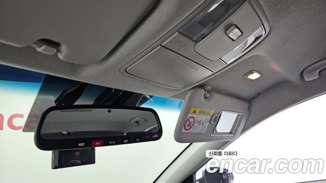 Kia K3 2022 — photo 24
