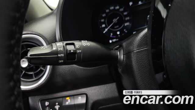 Kia K3 2022 — photo 28