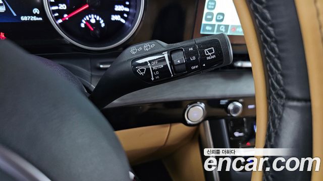 Kia Canival 2023 — photo 20