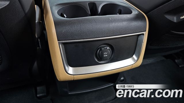 Kia Canival 2023 — photo 27