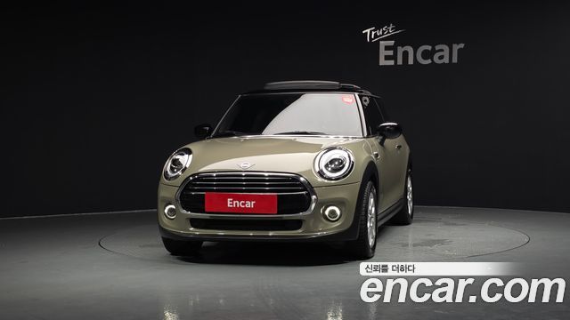 Mini Cooper 2020 — photo 3