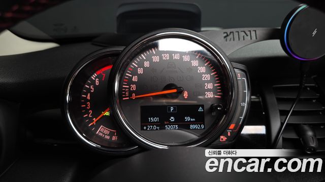 Mini Cooper 2020 — photo 11