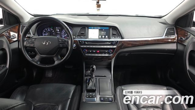 Hyundai Aslan 2016 — photo 10