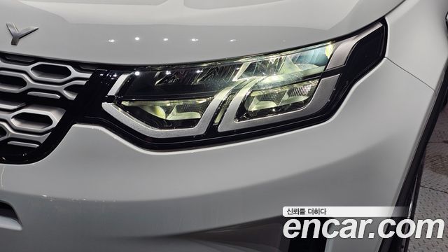 Land Rover Discovery Sport 2022 — photo 8