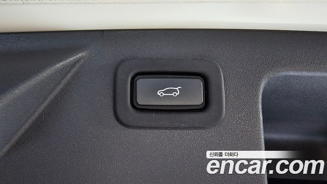 Land Rover Discovery Sport 2022 — photo 29