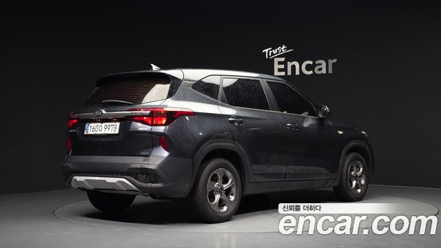 Kia Seltos 2022 — photo 2
