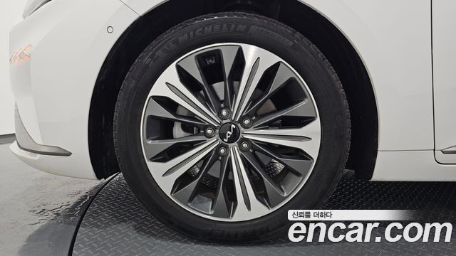 Kia K8 2022 — photo 5