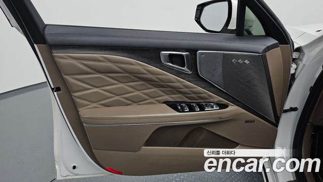Kia K8 2022 — photo 14