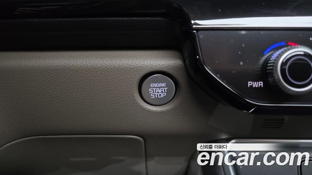 Kia Canival 2026 — photo 30