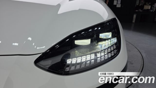 Hyundai Ioniq6 2023 — photo 8