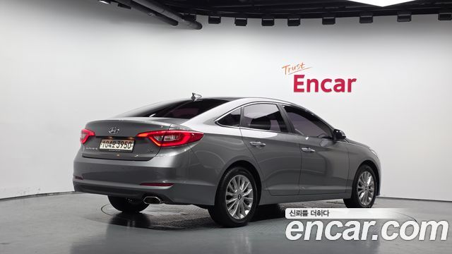 Hyundai Sonata 2017 — photo 2
