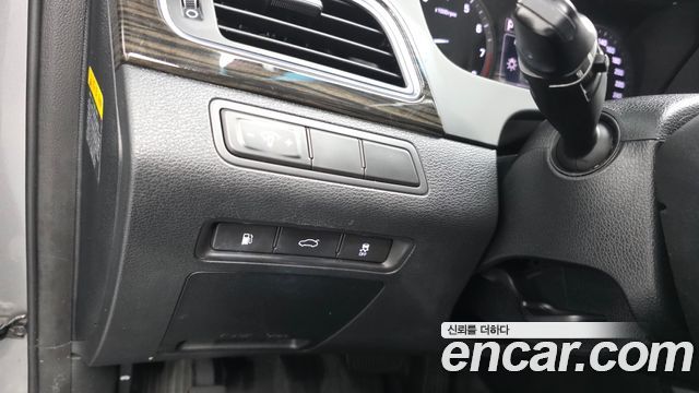 Hyundai Sonata 2017 — photo 22