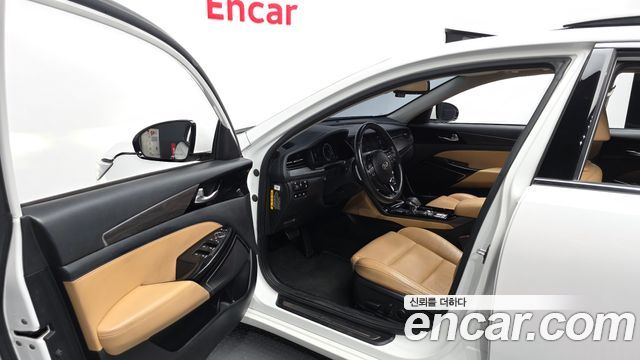 Kia K7 2020 — photo 10