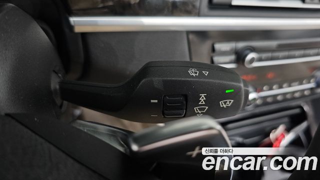 BMW 6-Series 2013 — photo 25