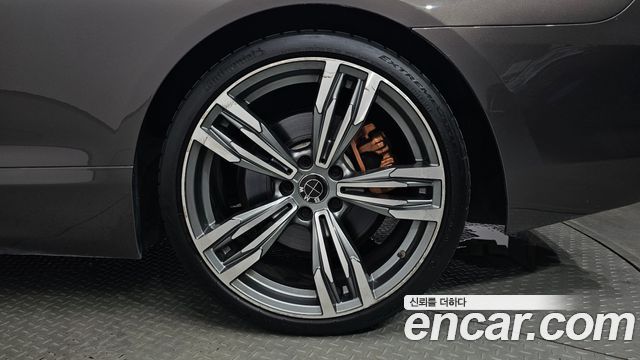 BMW 6-Series 2013 — photo 7