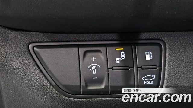 Genesis G70 2019 — photo 13