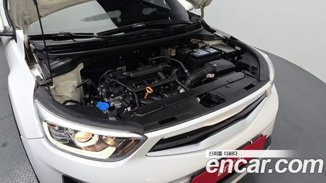 Kia Stonic 2019 — photo 6