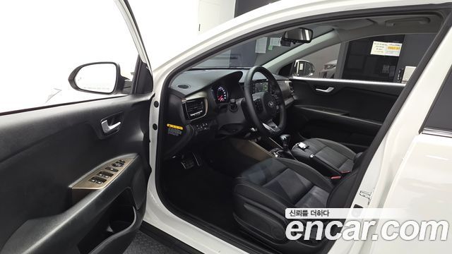 Kia Stonic 2019 — photo 13