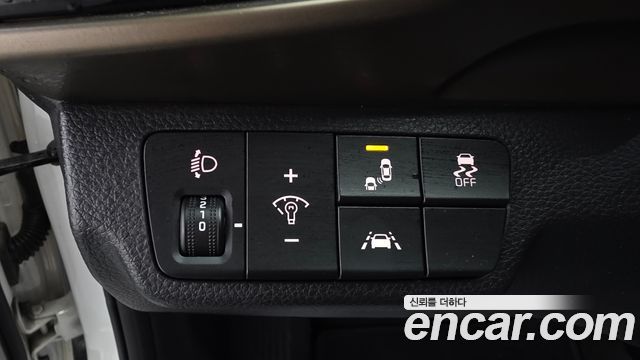 Kia Stonic 2019 — photo 22