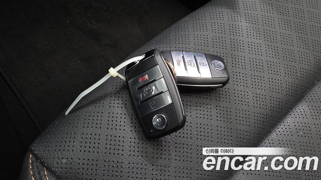 Kia Stonic 2019 — photo 24