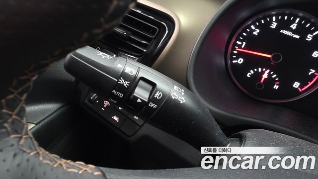 Kia Stonic 2019 — photo 25