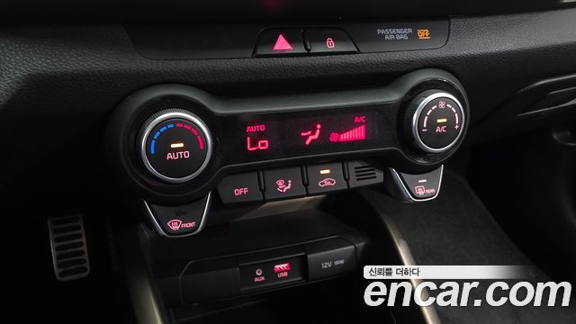 Kia Stonic 2019 — photo 31