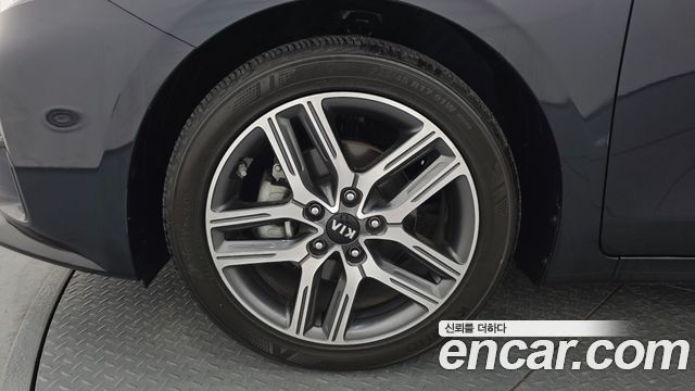 Kia K3 2021 — photo 5