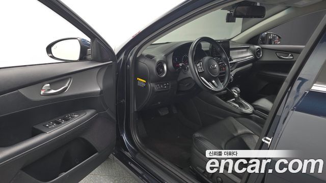 Kia K3 2021 — photo 13