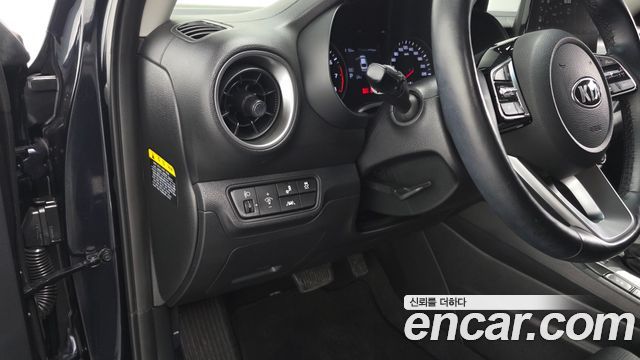 Kia K3 2021 — photo 19