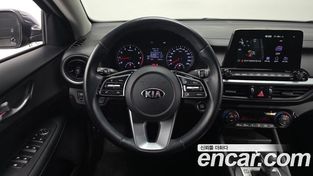 Kia K3 2021 — photo 20