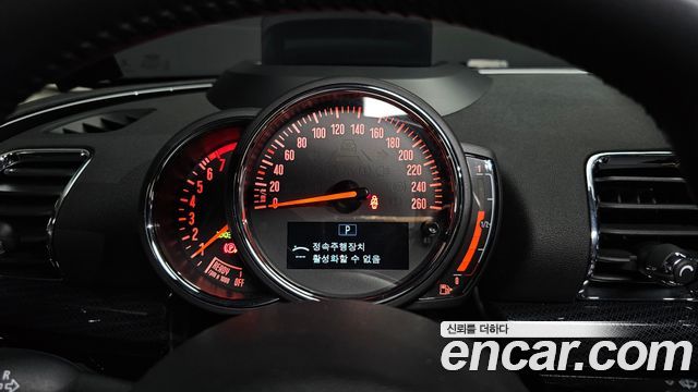 Mini Clubman 2020 — photo 11