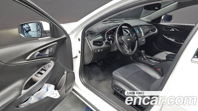 Chevrolet Korea Malibu 2018 — photo 17