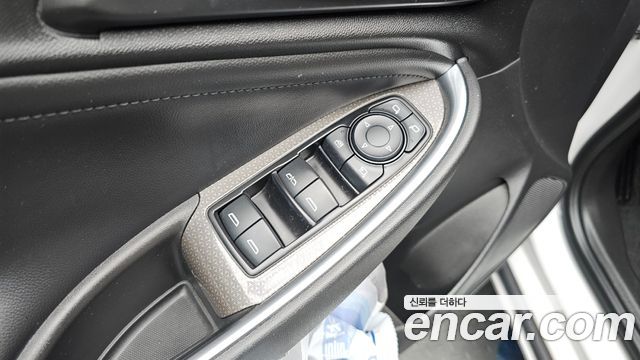 Chevrolet Korea Malibu 2018 — photo 24