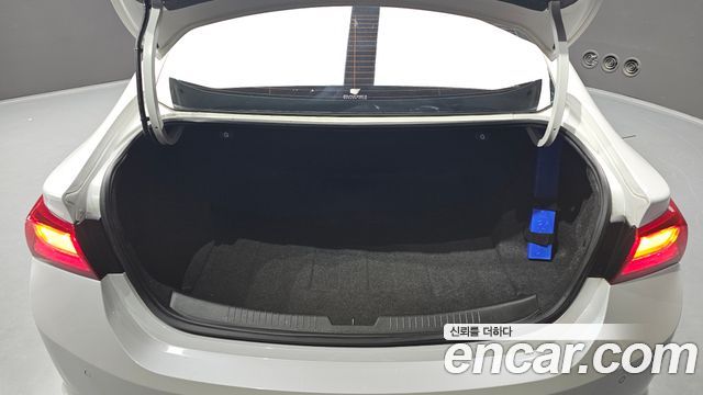 Chevrolet Korea Malibu 2018 — photo 26
